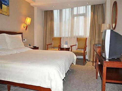 Hotel Greentree Jiangpu Business