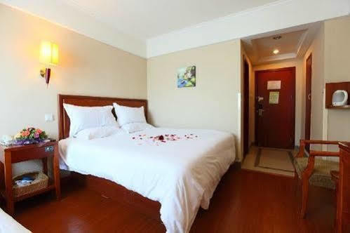 Greentree Jiangpu Business